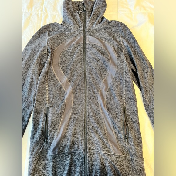 Lululemon athletics polo neck active wear zip up heathered grey - Picture 4 of 9